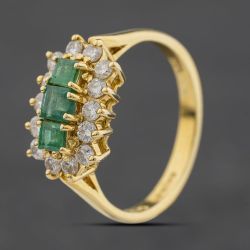 Second Hand 18ct Yellow Gold Emerald & 0.42ct Diamond Cluster Ring 41482871