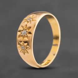 Second Hand Yellow Gold 0.10ct Diamond Three Stone Ring 41483044