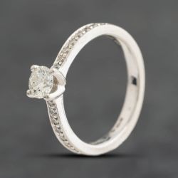 Second Hand Platinum 0.60ct Brilliant Cut Diamond Shoulder Set Solitaire Ring 41483061