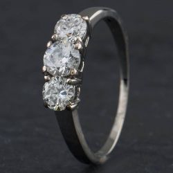 Second Hand 18ct White Gold 0.75ct Brilliant Cut Diamond Three Stone Ring 4148698