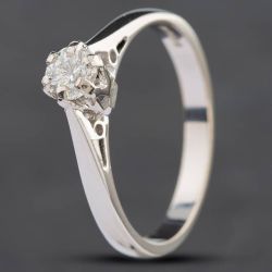 Second Hand 18ct White Gold 0.33ct Brilliant Cut Diamond Solitaire Ring 4148917