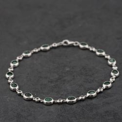 Second Hand 14ct White Gold 4.50ct Emerald & 0.50ct Brilliant Cut Diamond 7.25 Inch Bracelet 43071023