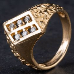 Second Hand 14ct Yellow Gold 0.20ct Brilliant Cut Diamond Six Stone Diagonal Design Signet Ring 4312021