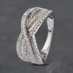 Second Hand 9ct White Gold 1.00ct Diamond Crossover Ring 43121200