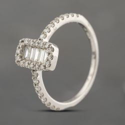 Second Hand Platinum 0.50ct Diamond Oblong Cluster Ring 43121271