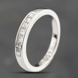 Second Hand 18ct White Gold 0.50ct Princess Cut Diamond Half Eternity Ring 43121306