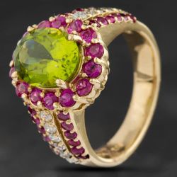 Second Hand 14ct Yellow Gold 2.79ct Peridot, 0.37ct Diamond & 1.49ct Pink Sapphire Oval Cluster Ring 4312218