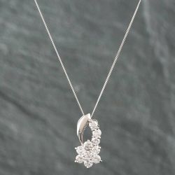 Second Hand Platinum 1.00ct Diamond Cluster Pendant & 18 Inch Curb Chain 43141044