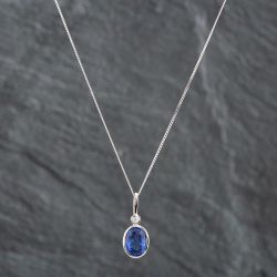 Second Hand Platinum 2.31ct Sapphire & Brilliant Cut Diamond Rubover Oval Setting Pendant & 18 Inch Curb Chain 43141071