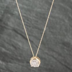 Second Hand 9ct Two Colour Gold 0.25ct Brilliant Cut Diamond Cluster Pendant & 18 Inch Prince Of Wales Chain 43141161