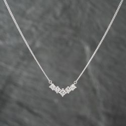 Second Hand Platinum 1.04ct Princess Cut Diamond Set Five Stone Pendant & 16 Inch Celtic Chain 43141224
