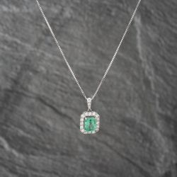 Second Hand Platinum 1.66ct Emerald & 0.47ct Brilliant Cut Diamond Cushion Shape Cluster Pendant & 16-18 Inch Box Chain 43141234
