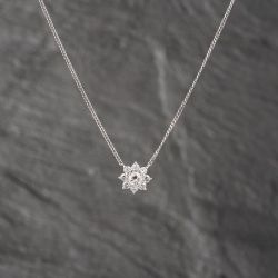 Second Hand Platinum 0.86ct Brilliant Cut Diamond Flower Cluster Pendant & 16 Inch Curb Chain 43141244