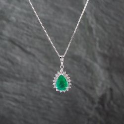 Second Hand Platinum 3.08ct Emerald & 0.62ct Brilliant Cut Diamond Pear Shaped Pendant & 18 Inch Box Chain 43141258