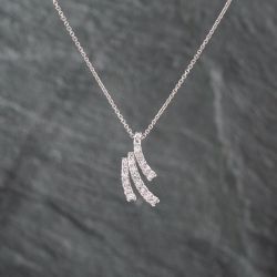 Second Hand 18ct White Gold 1.00ct Brilliant Cut Diamond 3 Bar Dropper Pendant & 16 Inch Trace Chain 43141260