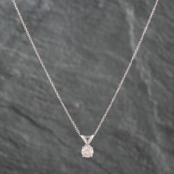 Second Hand White Gold 0.50ct Brilliant Cut Diamond Pendant & 18 Inch Trace Chain 4314214