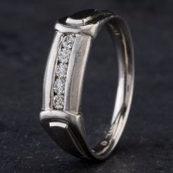 Second Hand Platinum Five Stone Diamond Ring 4315044