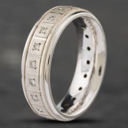 Second Hand 14ct White Gold Brilliant Cut Diamond Set Band Ring 43151005