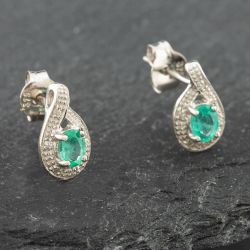 Second Hand White Gold 0.30ct Oval Cut Emerald & 0.03ct Diamond Swirl Stud Earrings 43171090