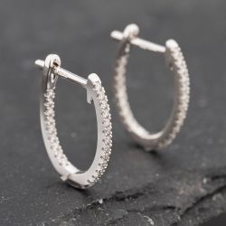 Second Hand 14ct White Gold 17mm 0.25ct Brilliant Cut Diamond Oval Hoop Earrings 43171200