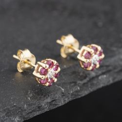 Second Hand 9ct Yellow Gold 0.53ct Ruby & Diamond Round Cluster Stud Earrings 43171254