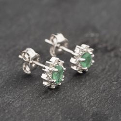 Second Hand 9ct White Gold 0.34ct Emerald & Diamond Cluster Stud Earrings 43171277