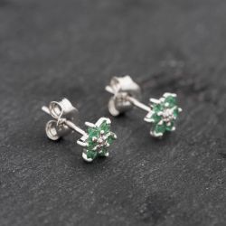 Second Hand 9ct White Gold 0.28ct Emerald & Diamond Flower Cluster Stud Earrings 43171287