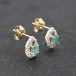 Second Hand 9ct Yellow Gold 0.26ct Emerald & Diamond Teardrop Cluster 8mm Stud Earrings 43171317