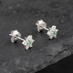 Second Hand 9ct White Gold 0.06ct Emerald & 0.24ct Diamond Flower Cluster Stud Earrings 43171333