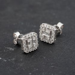 Second Hand 14ct White Gold 0.80ct Diamond Multi-Cut Stud Earrings 43171367