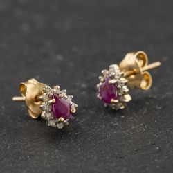 Second Hand 9ct Yellow Gold 0.94ct Ruby & 0.19ct Diamond Pear Shaped Stud Earrings 43171478