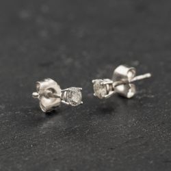 Second Hand 14ct White Gold 0.25ct Brilliant Cut Diamond Stud Earrings 43171489
