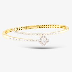 Second Hand 18ct Yellow Gold Brilliant Cut Diamond Fancy 18cm Hinged Bangle 43211008