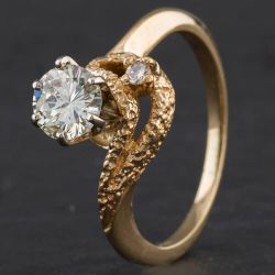 Second Hand 9ct Yellow Gold Brilliant Cut Diamond High Set Solitaire Ring 4328628