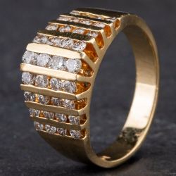 Second Hand 14ct Yellow Gold Diamond Four Row Pyramid Fancy Ring 4328746