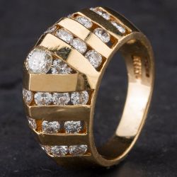 Second Hand 14ct Diamond 7 Row Graduated Band Ring 4328764