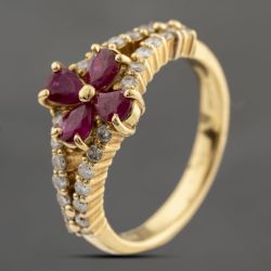 Second Hand 18ct Yellow Gold 0.84ct Ruby & 0.37ct Brilliant Cut Diamond Flower Dress Ring 43351058