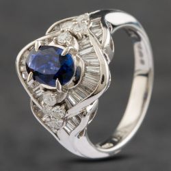 Second Hand Platinum 0.80ct Sapphire & 1.23ct Brilliant Cut Diamond Oval Cluster Ring 43361014
