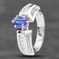 Second Hand 14ct White Gold 0.77ct Oval Cut Sapphire & Baguette Cut Diamond Dress Ring 43361101