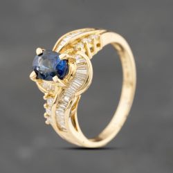 Second Hand 18ct Yellow Gold 1.43ct Sapphire & 0.73ct Diamond Oval Cluster Ring 43361194
