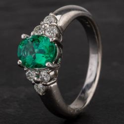 Second Hand Platinum Oval Emerald Diamond Seven Stone Ring 4337078