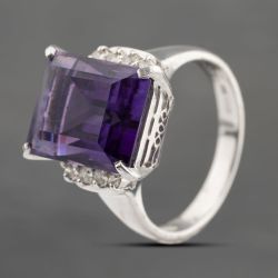 Second Hand Platinum 7.48ct Amethyst & 0.12ct Brilliant Cut Diamond Rectangular Dress Ring 43421009