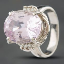 Second Hand Platinum 10.75ct Kunzite & 0.09ct Brilliant Cut Diamond Large Oval Cluster Ring 43501003