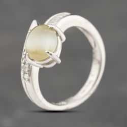 Second Hand Platinum 2.06ct Chrysoberyl Cats Eye & 0.22ct Diamond Cross Over Dress Ring 43511007