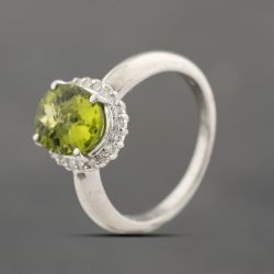 Second Hand Platinum 3.01ct Peridot & 0.28ct Diamond Oval Cluster Ring 43541005