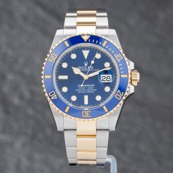 Second Hand Rolex Mens Submariner Blue Bracelet Watch 126613LB
