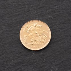 Second Hand 22ct Yellow Gold 1982 Queen Elizabeth II Half Sovereign Coin 47011190