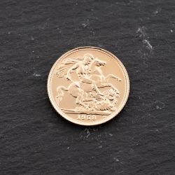 Second Hand 22ct Yellow Gold 1958 Queen Elizabeth II Full Sovereign Coin 47021272