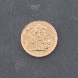 Second Hand 22ct Yellow Gold 1980 Queen Elizabeth Full Sovereign Coin 47021281