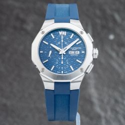 Second Hand Baume & Mercier Mens Riviera Blue Dial Rubber Strap Watch 10623